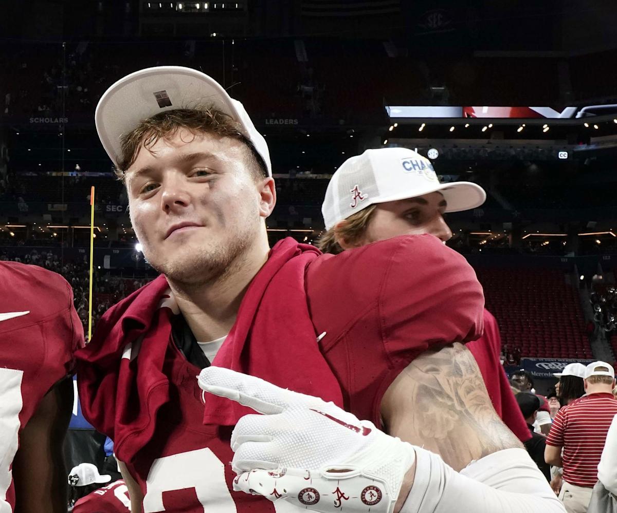 Alabama safety in the transfer portal commits to Georgia
