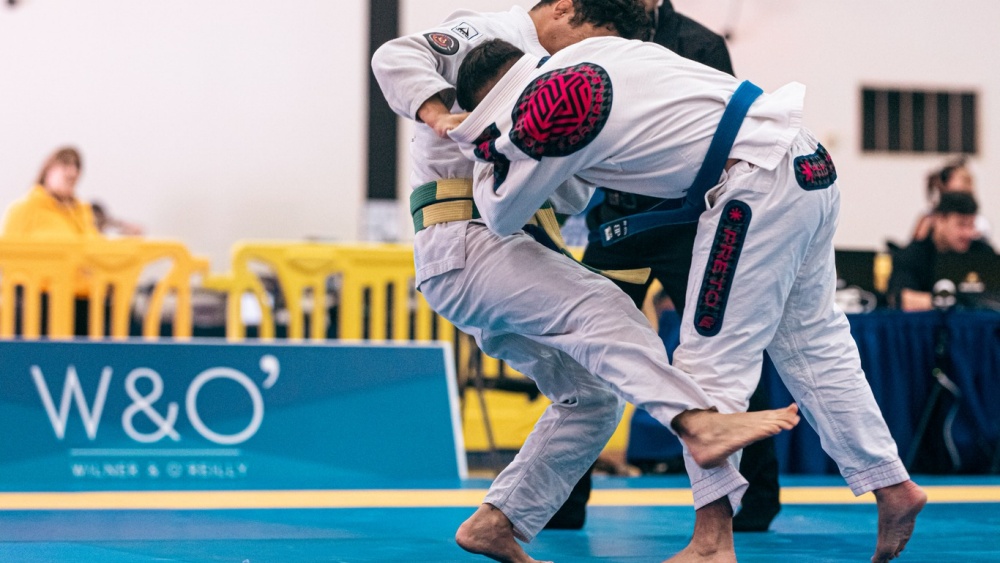 What You Should Know About Foot Sweeps In BJJ