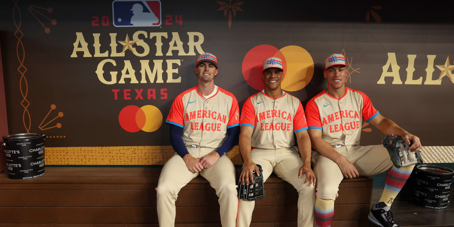 Yankees Mag: Stars and Pinstripes