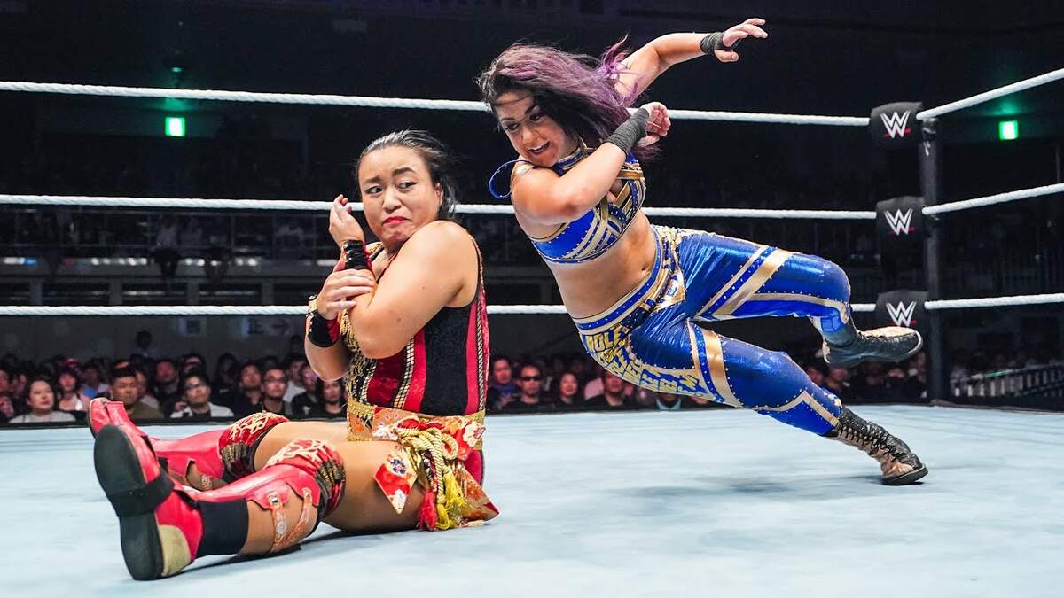 Full Match: Bayley defends the WWE Women’s Championship in Tokyo