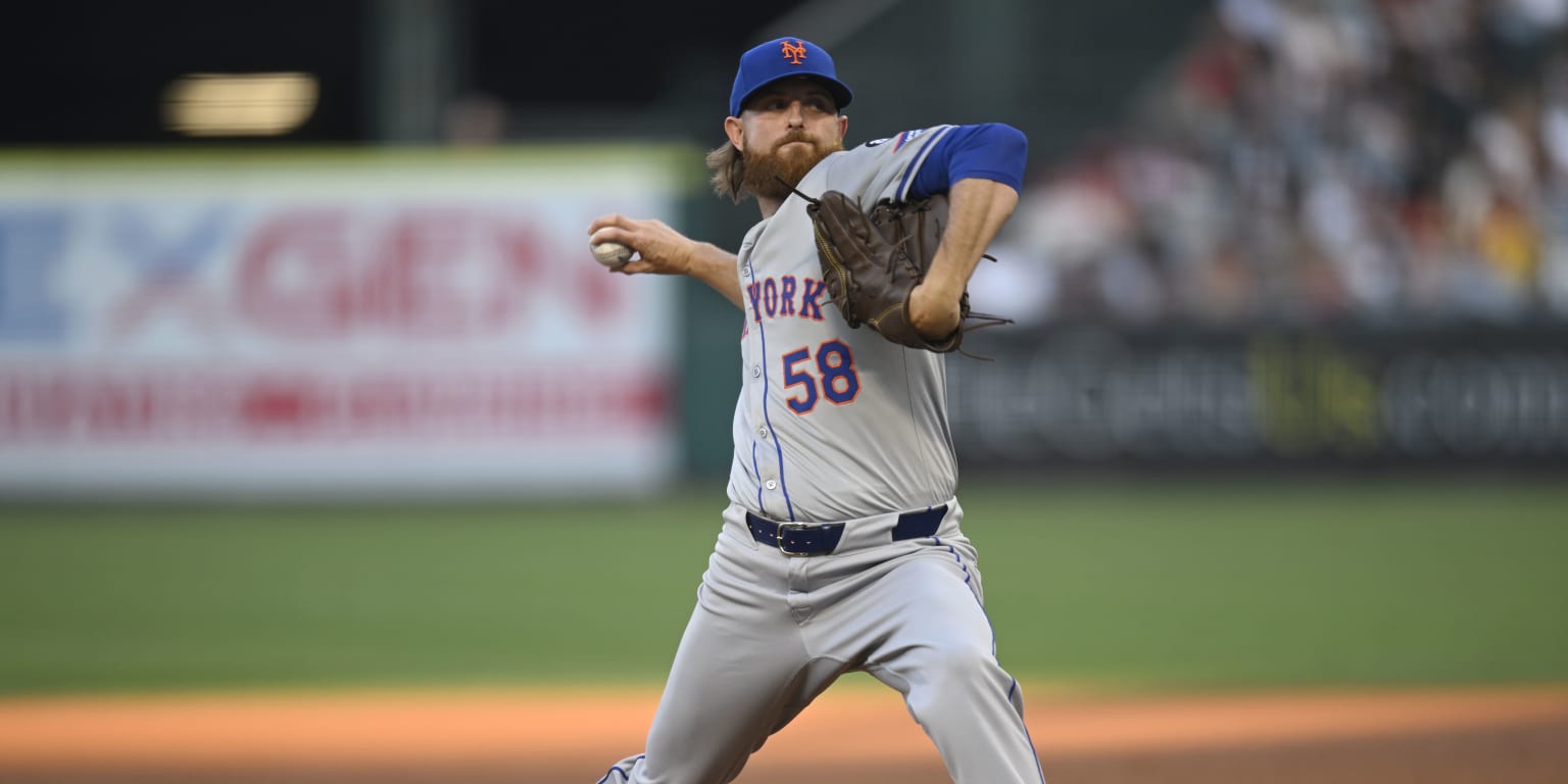 Blackburn cruises through 6 strong innings in Mets debut 