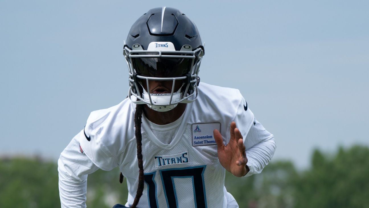 Titans WR Hopkins will not need knee surgery