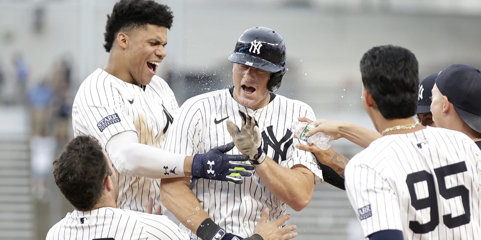 DJ knocks one through 5-man infield as Yanks walk off Blue Jays