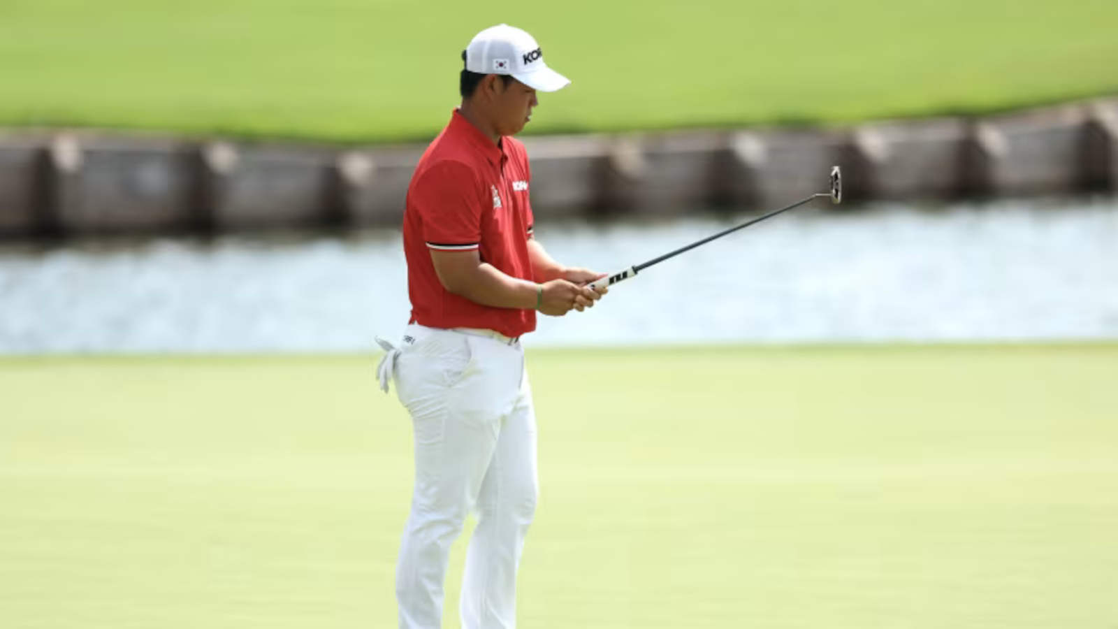 Olympic golfer Tom Kim explains new putter choice in Paris
