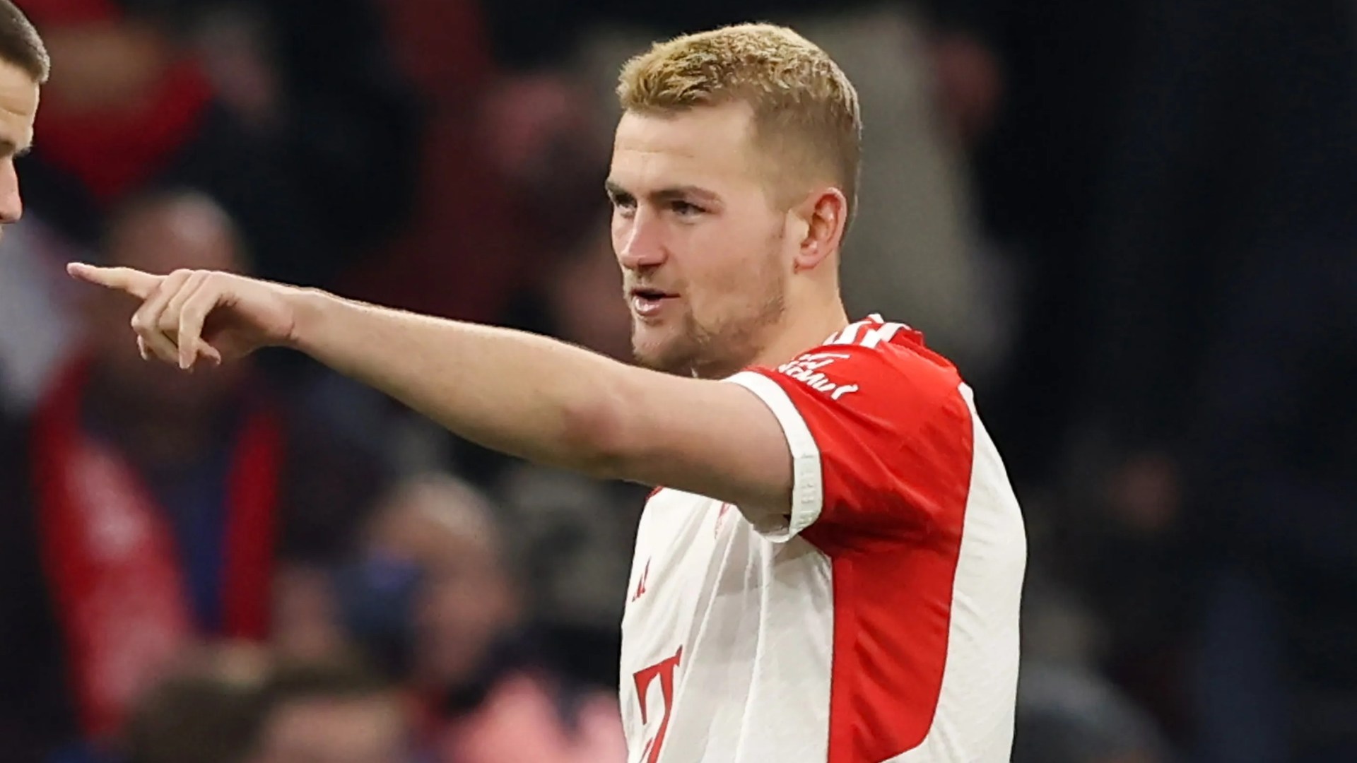 Manchester United strike £43m deal for Bayern Munich star Matthijs de Ligt