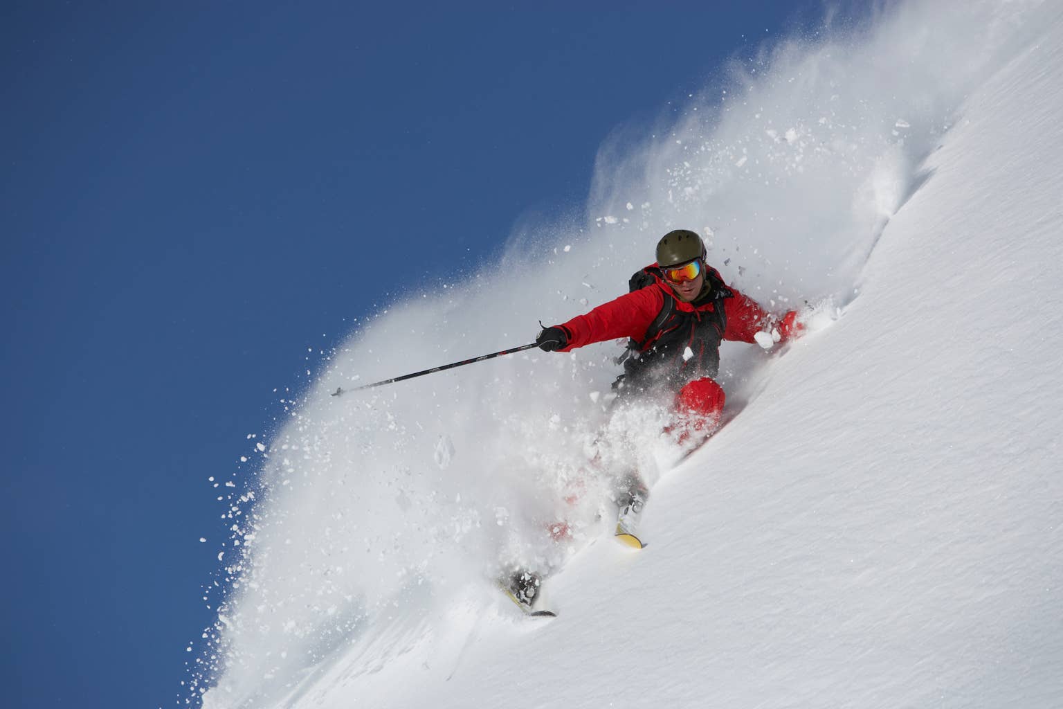 Keep Your Clips Up #16: Best Ski Videos of the Week