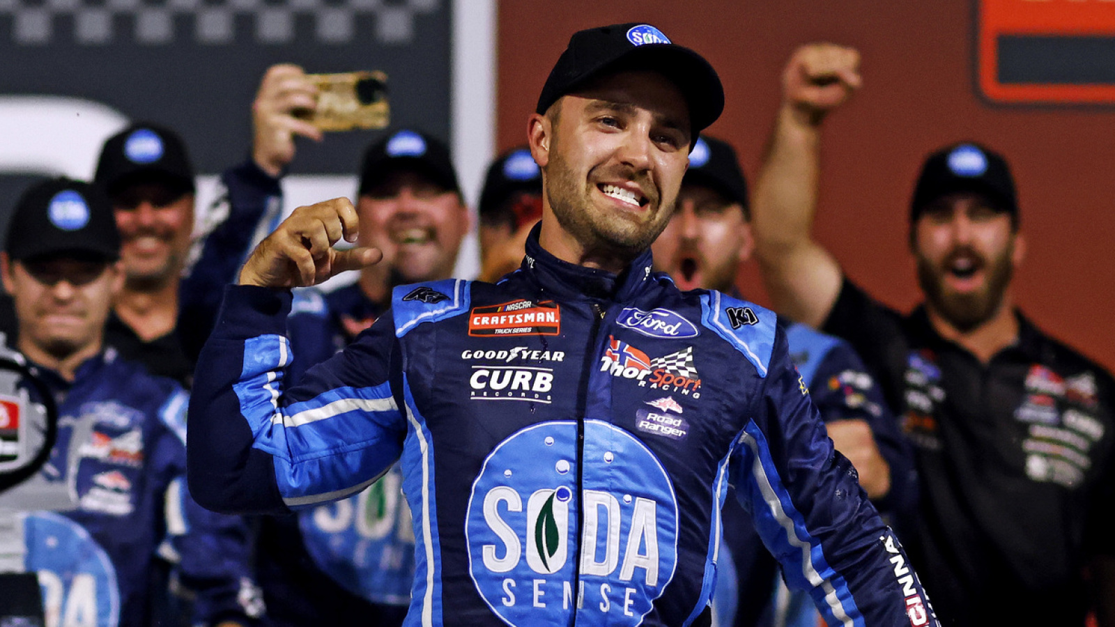 Ty Majeski overcomes pit road penalty to win Truck Series race at Richmond