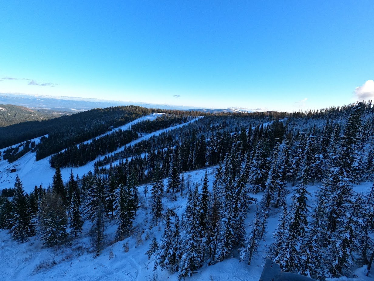 Mountain Review: 49 Degrees North Mountain Review: 49 Degrees North