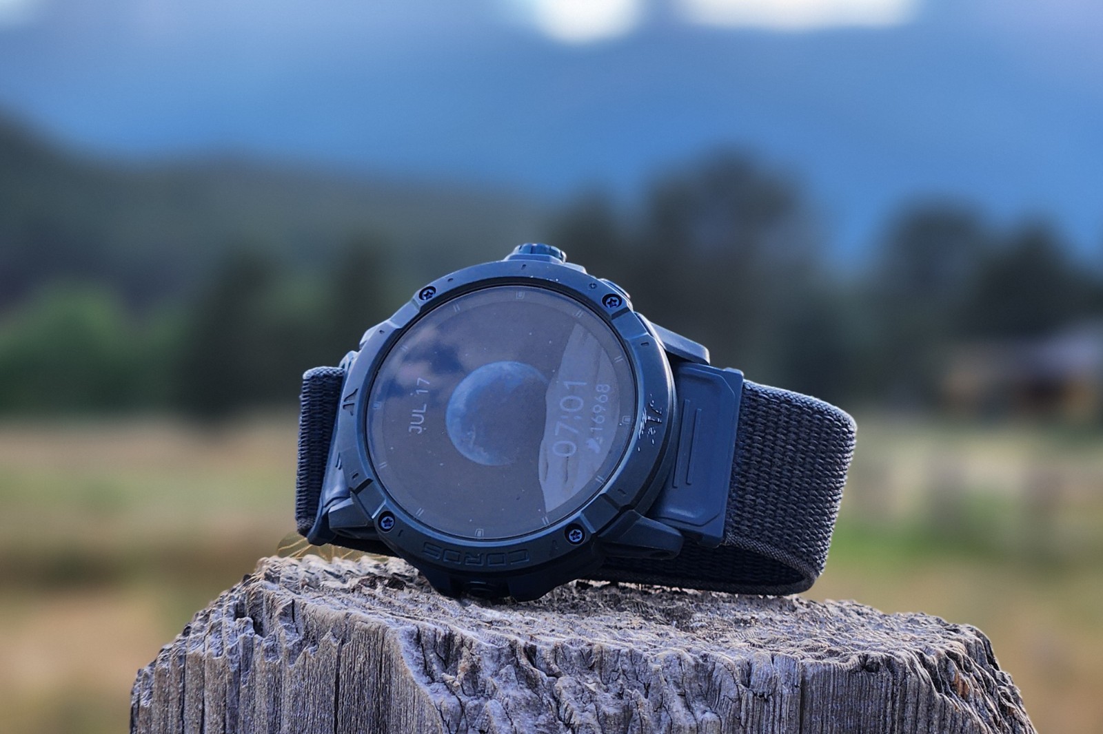 Coros Vertix 2S GPS Watch Review: Shoot For The Moon Coros Vertix 2S GPS Watch Review: Shoot For The Moon