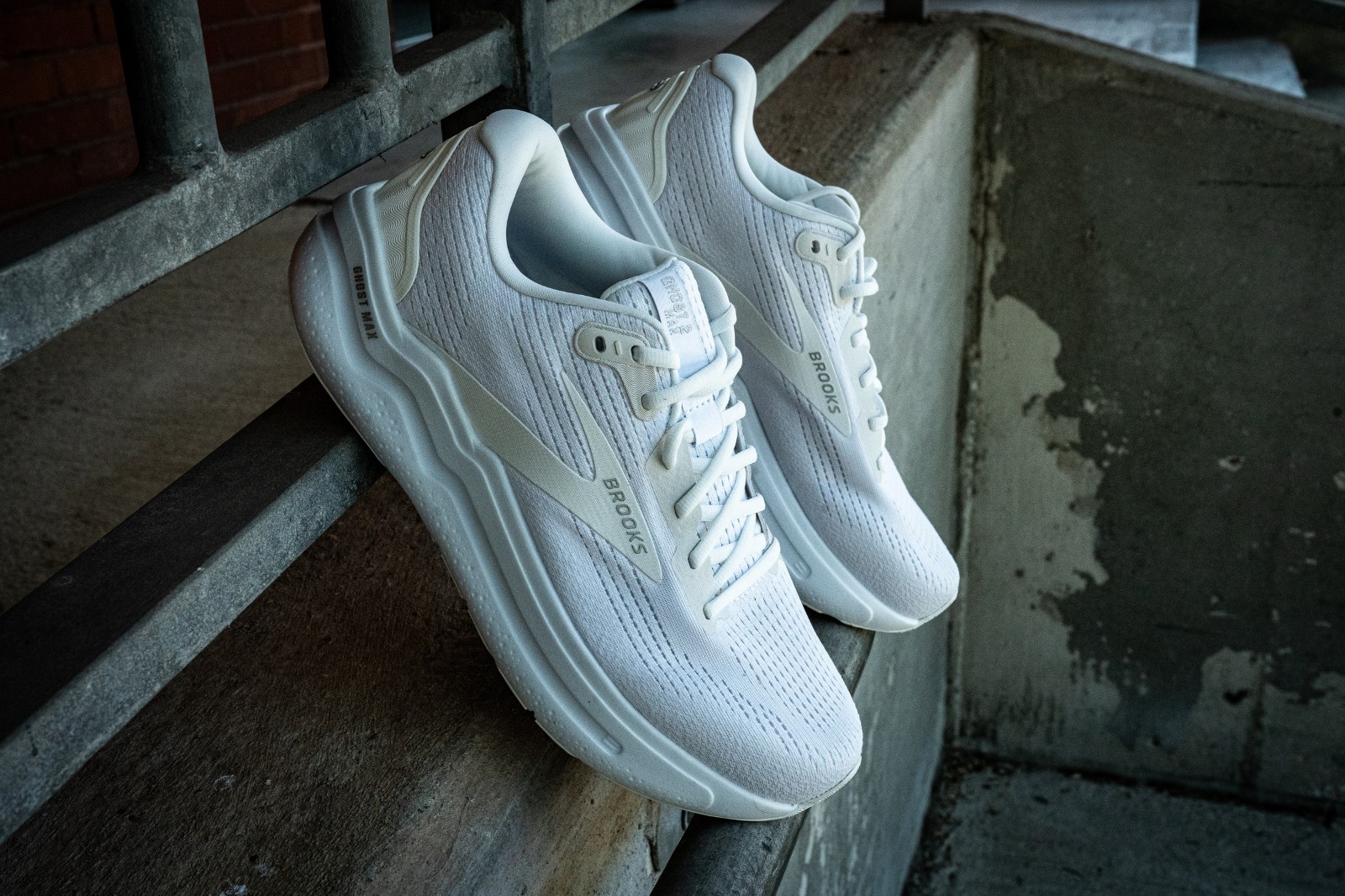 Brooks Ghost Max 2 Review: Still Scary Good, But a Little Softer Brooks Ghost Max 2 Review: Still Scary Good, But a Little Softer
