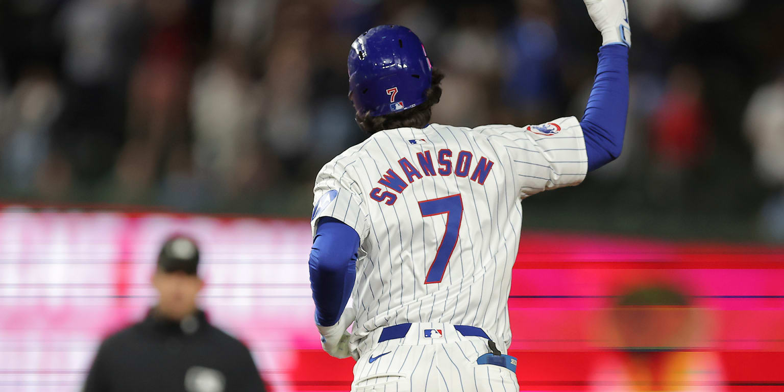 Swanson delivers as Cubs spoil Báez's return to Wrigley Swanson delivers as Cubs spoil Báez's return to Wrigley