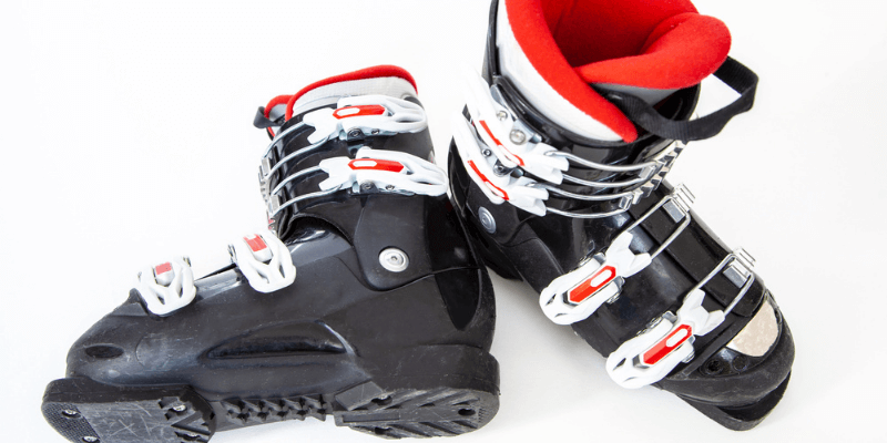 Are Ski Boots Really Universal?