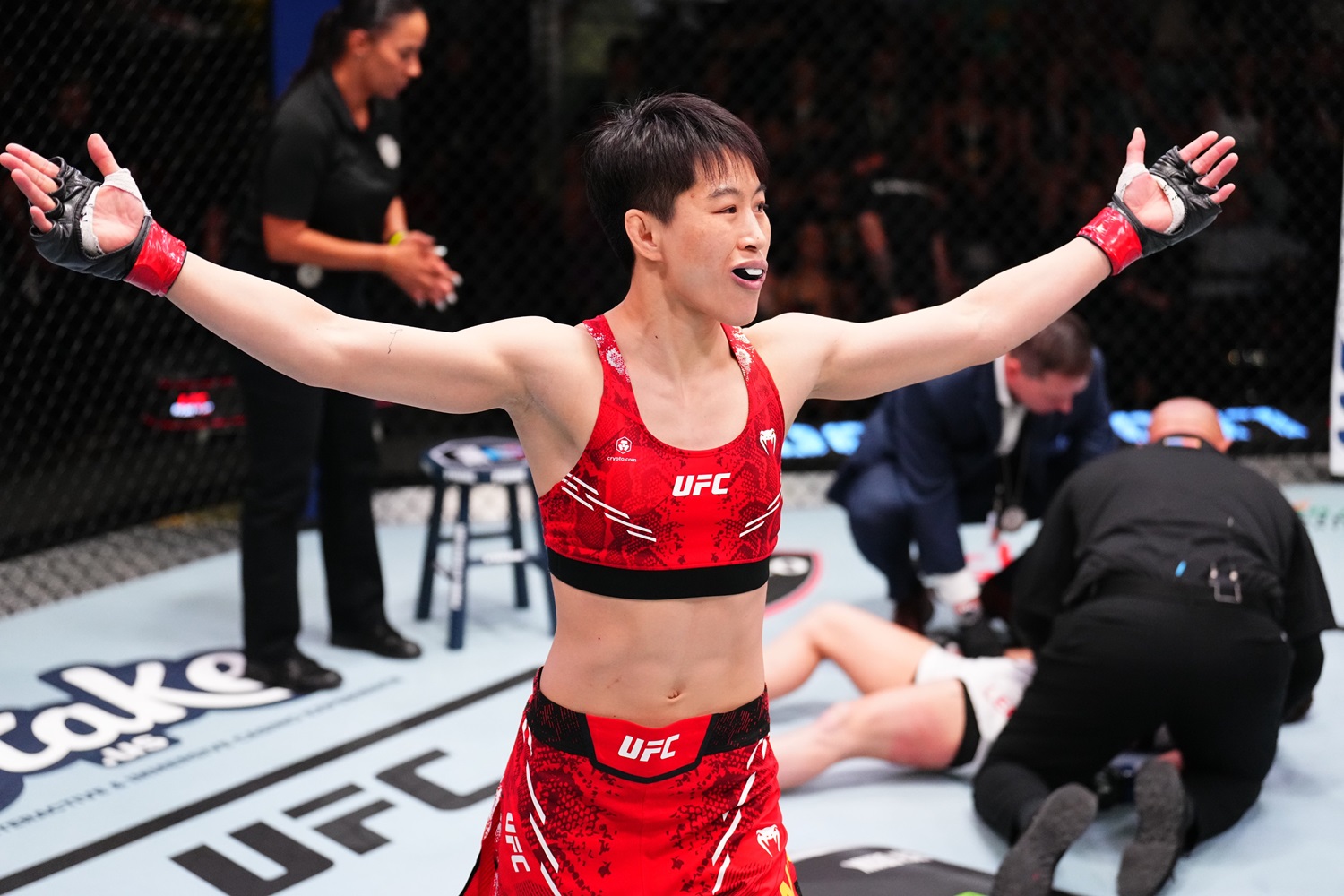 Wang Cong earns second fastest knockout in UFC women’s flyweight history