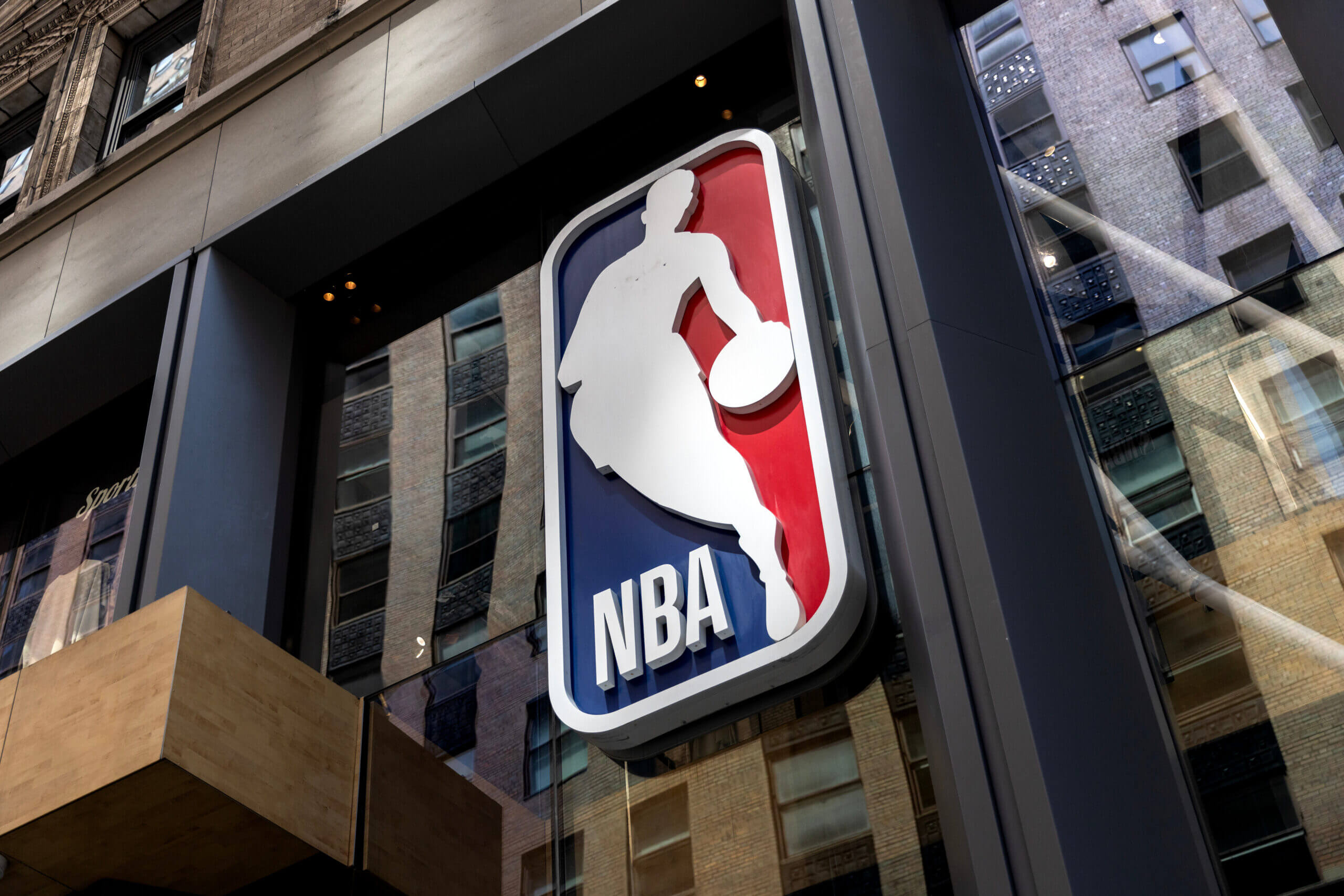NBA asks judge to dismiss lawsuit filed by Warner Brothers Discovery regarding matching rights