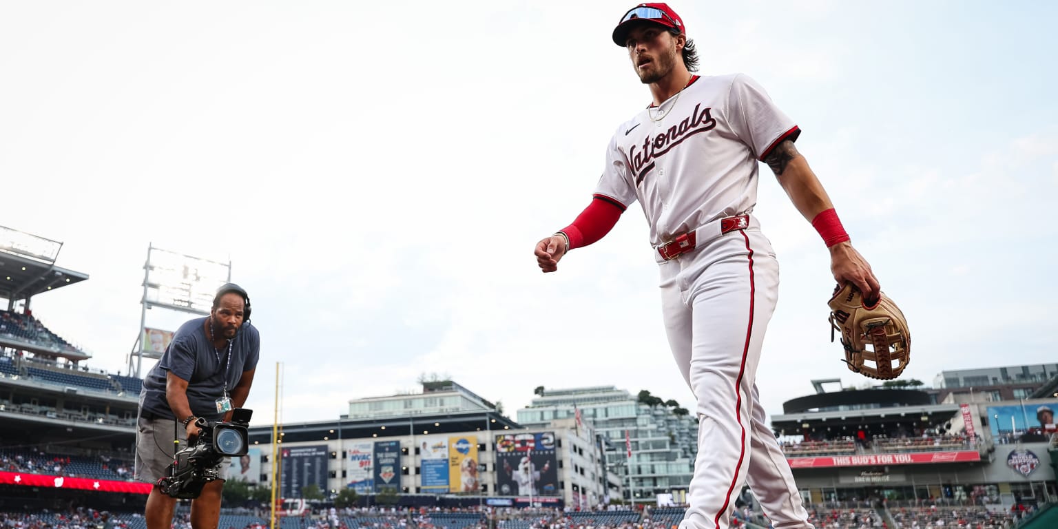 En route to 'surreal' debut, Crews reminded of Little League roots
