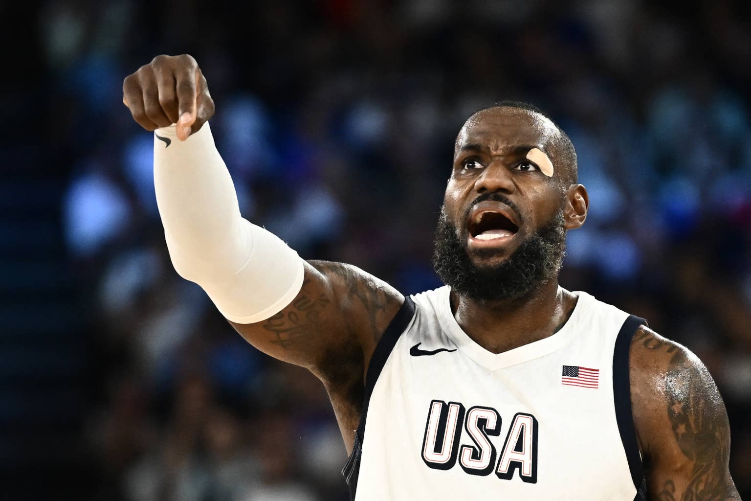 LeBron James Has A Message For College Football Fans About Colorado