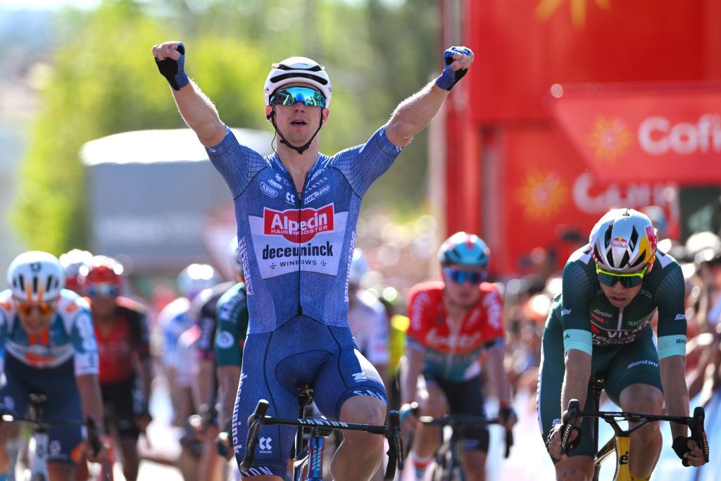 Vuelta a España: Kaden Groves tops Wout van Aert to win stage 14