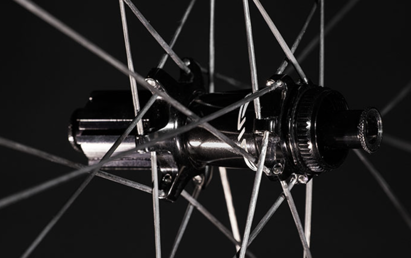 RAR AURA Wheels Weigh as Little as 795g Per Set Using Carbon & Titanium Hybrid Spokes!