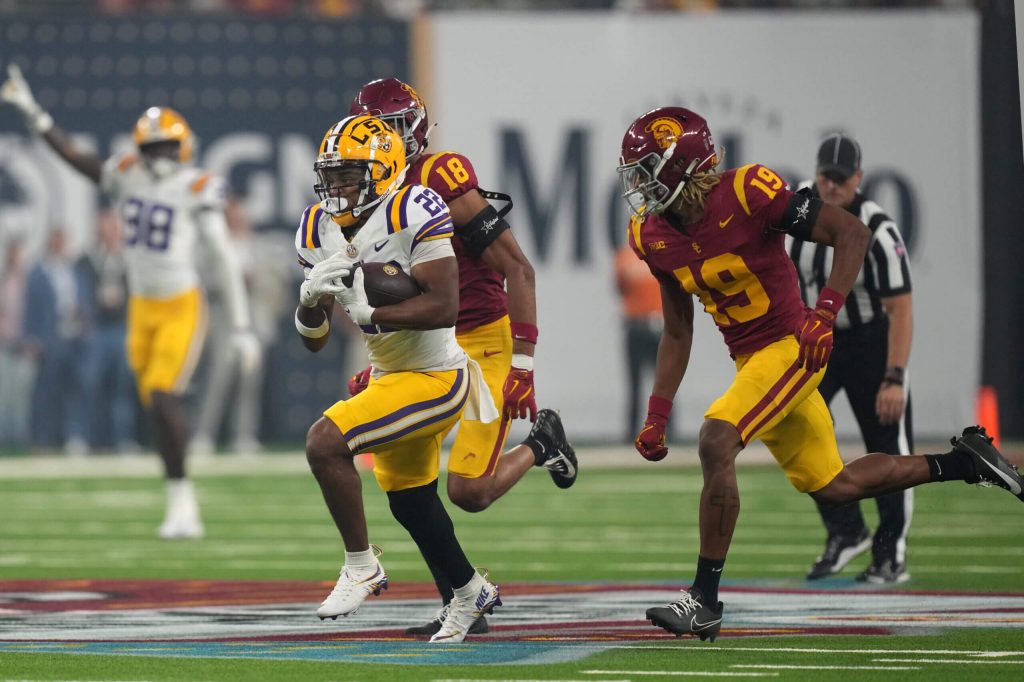 LSU running back John Emery, former 5-star recruit, sidelined with torn ACL