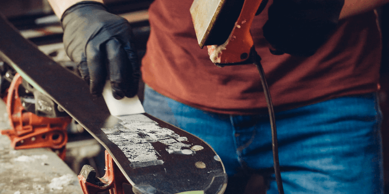 How to Wax Skis at Home without an Iron