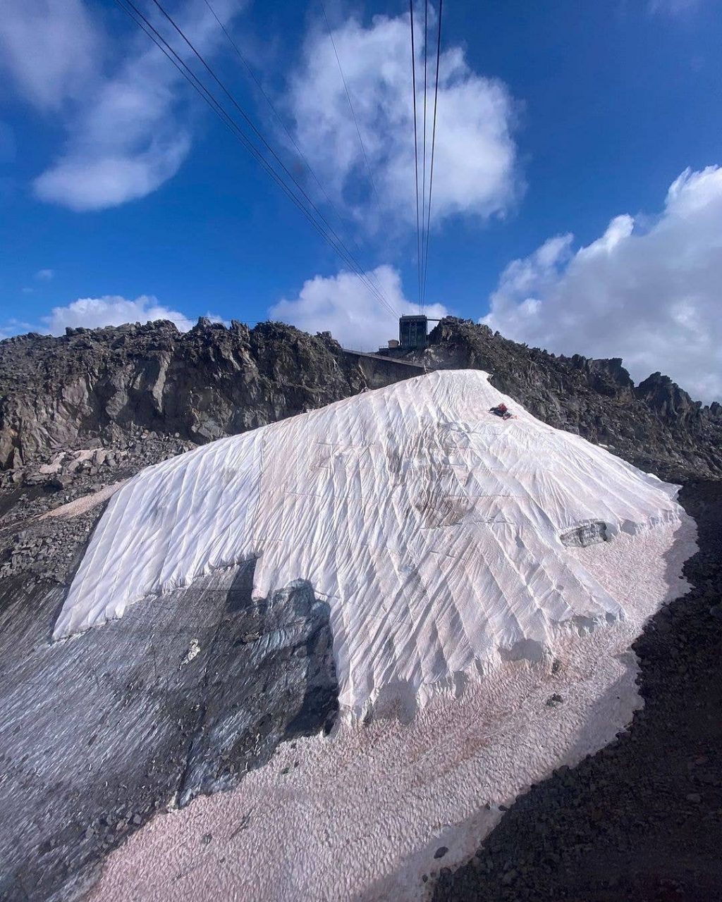 Glacier Wakes Up from Hibernation at Swiss Ski Resort Glacier Wakes Up from Hibernation at Swiss Ski Resort