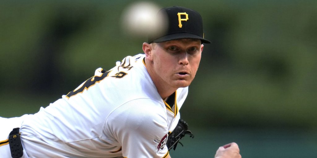 Keller finds peak form, but Pirates swept in doubleheader
