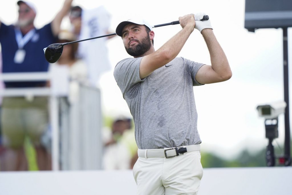 Scheffler stands alone at the summit