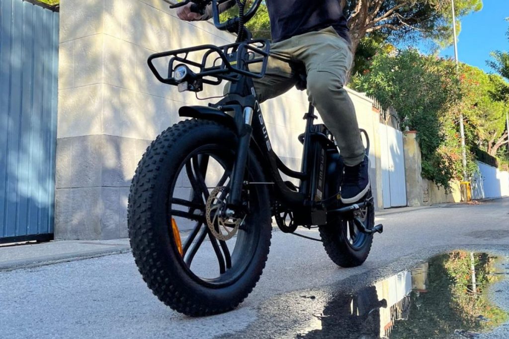 Engwe L20 Review: A Fat Commuter E-Bike Worth Having?