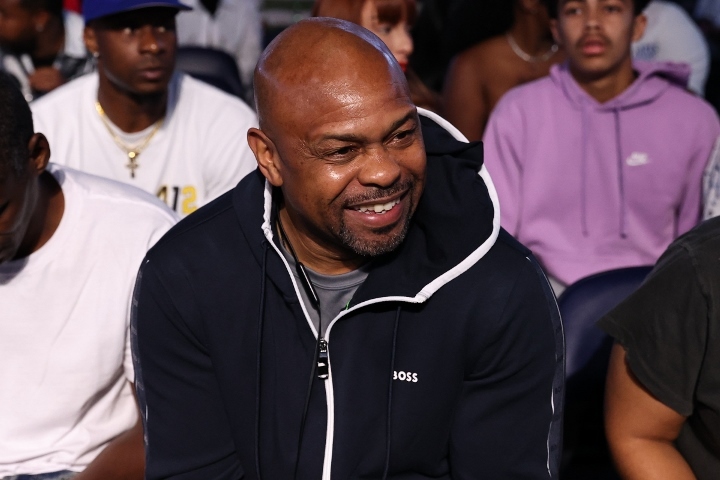 Roy Jones Jr: Canelo Alvarez is not running scared from David Benavidez