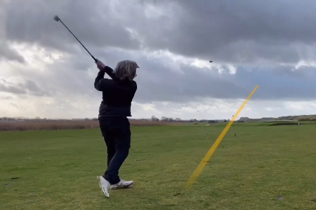 How to Play a Low Flighted Punch Shot in the Wind How to Play a Low Flighted Punch Shot in the Wind