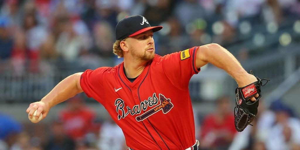 Braves top Dodgers as thrill of postseason race revs up