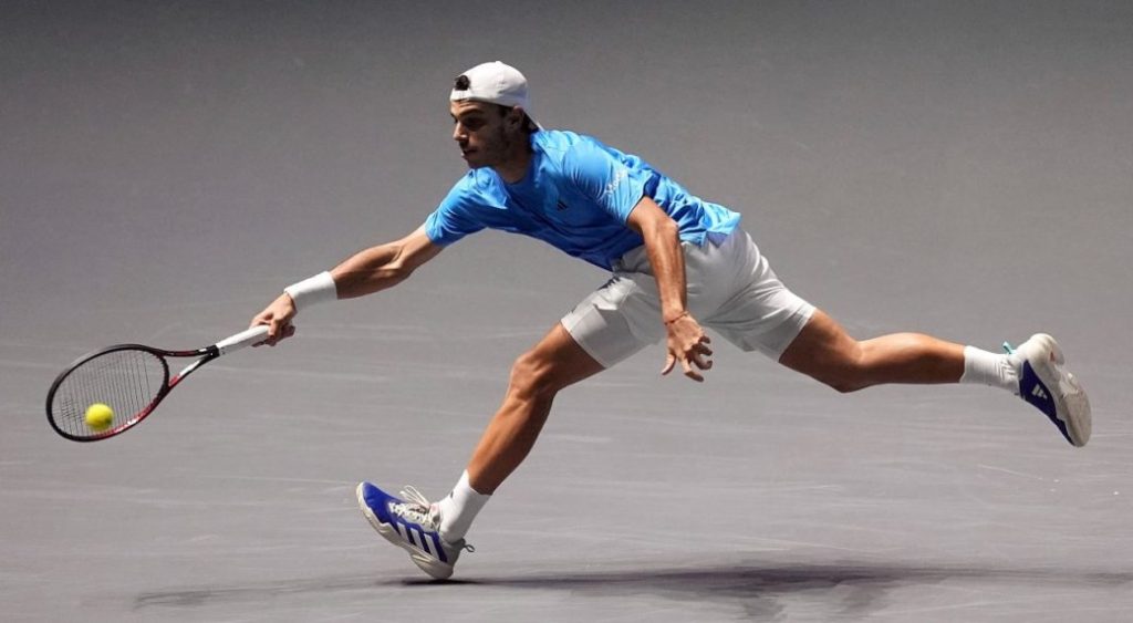 Argentina reaches Davis Cup Final after tense win over Finland Argentina reaches Davis Cup Final after tense win over Finland