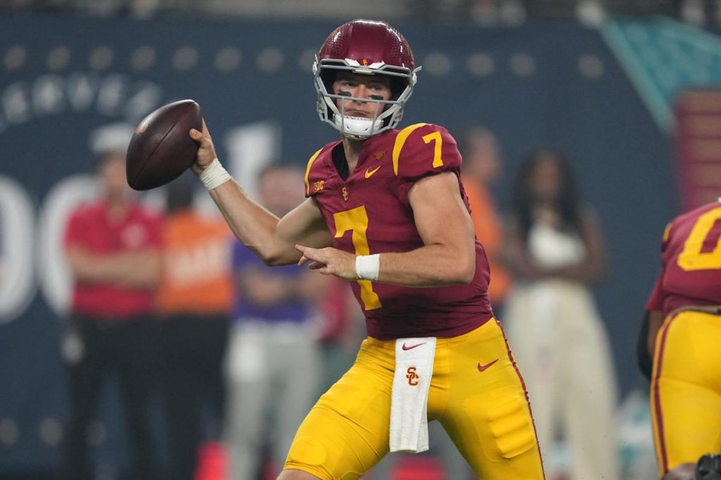 Sherrone Moore breaks down challenges presented by USC Trojans