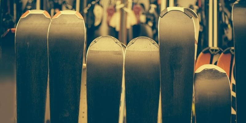 Beginner vs Intermediate vs Advanced Skis Beginner vs Intermediate vs Advanced Skis