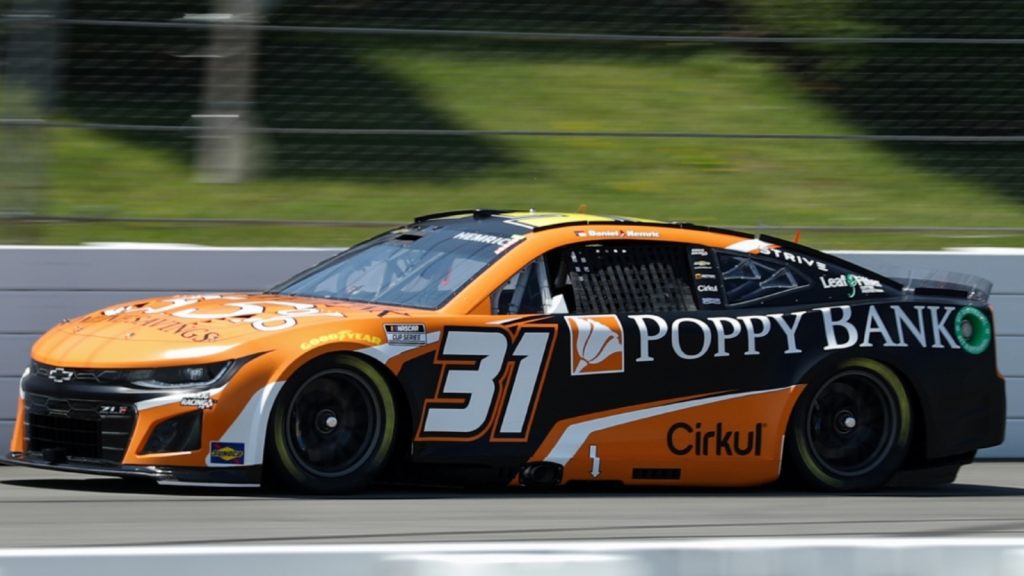 NASCAR insider: One driver has emerged as favorite to replace Daniel Hemric in 2025 NASCAR insider: One driver has emerged as favorite to replace Daniel Hemric in 2025