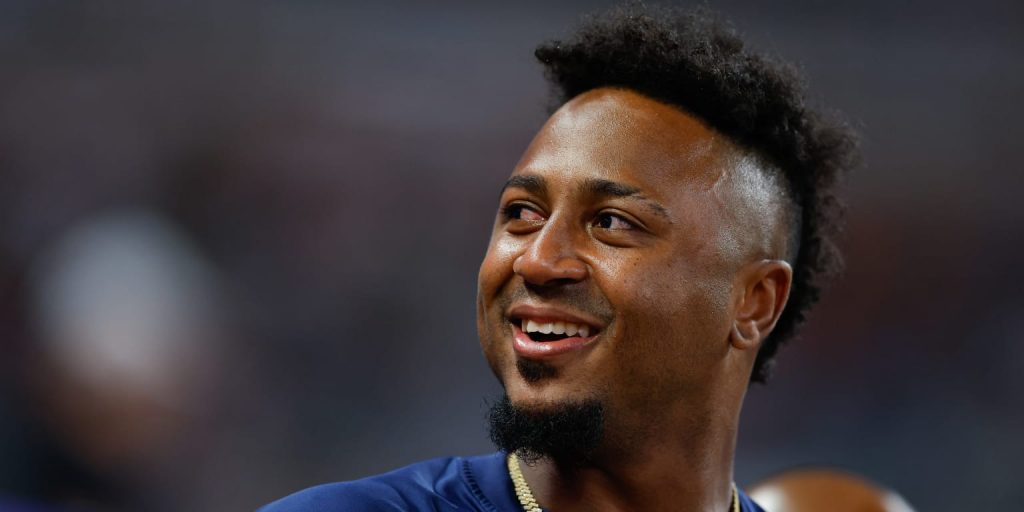 'If anyone can pull this off …": Albies to hit only righty in return