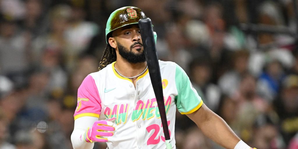 Tatis’ walk-off hit helps Padres inch closer to clinch party Tatis’ walk-off hit helps Padres inch closer to clinch party