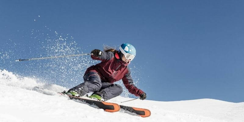 Carving Skis vs All-Mountain Skis Carving Skis vs All-Mountain Skis