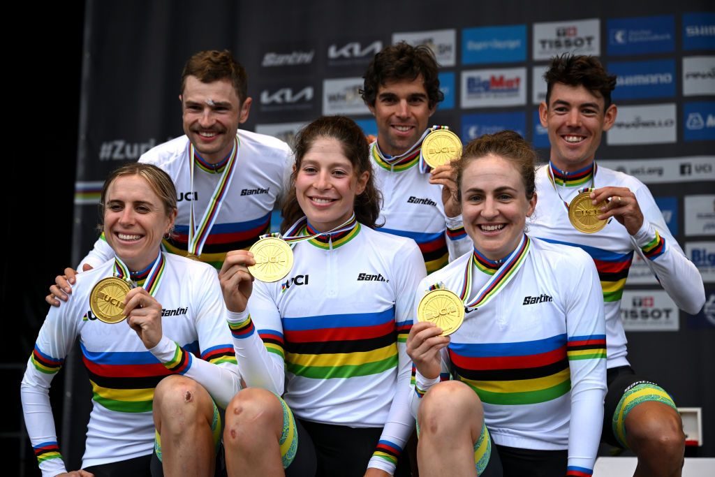 UCI Road World Championships: Australia wins Mixed Relay TTT by a fraction of a second to secure world title UCI Road World Championships: Australia wins Mixed Relay TTT by a fraction of a second to secure world title