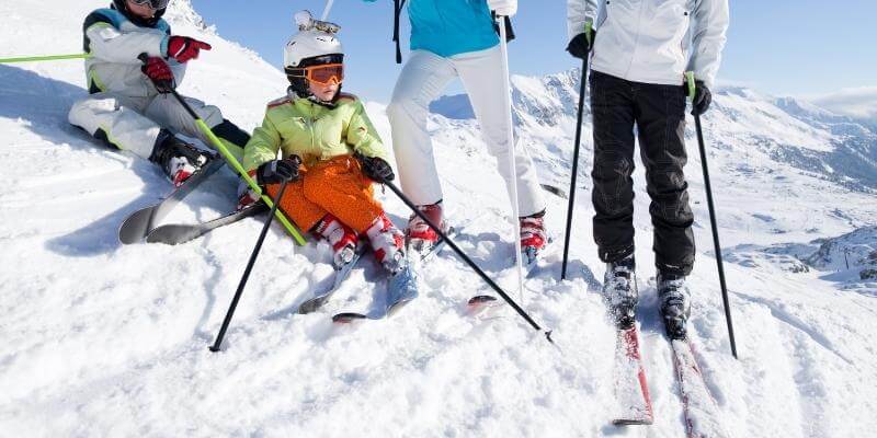 Short Skis vs. Long Skis: Pros and Cons