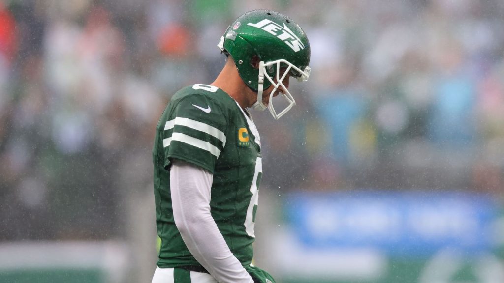 'Banged up' Rodgers rues Jets 'mental mistakes' 'Banged up' Rodgers rues Jets 'mental mistakes'