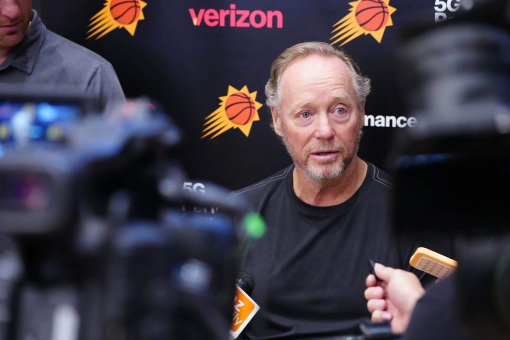 NBA teams who'll beat expectations this season. Plus, contract year watch + WNBA playoffs NBA teams who'll beat expectations this season. Plus, contract year watch + WNBA playoffs