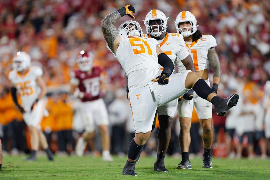 How To Watch NCAA Football: Tennessee vs. Arkansas kickoff time, how to stream and more