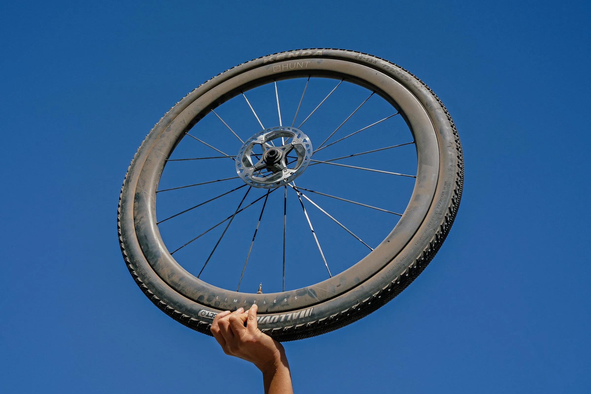 Hunt 40 Limitless Gravel Wheels Get More Aero For Wider Tires & Drop Up To 220g! Hunt 40 Limitless Gravel Wheels Get More Aero For Wider Tires & Drop Up To 220g!