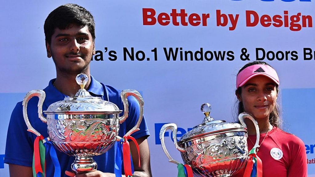 Rethin and Vaidehi win National tennis crowns