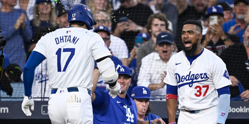 Dodgers show much-needed grit in G1 comeback win Dodgers show much-needed grit in G1 comeback win