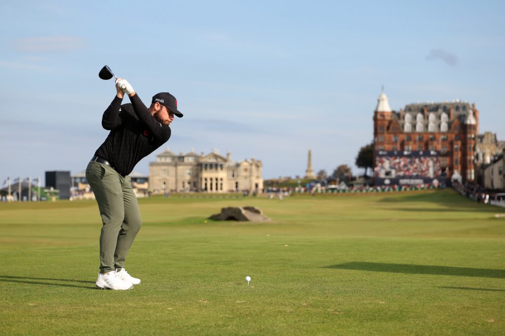 Hatton hits the front at the Dunhill