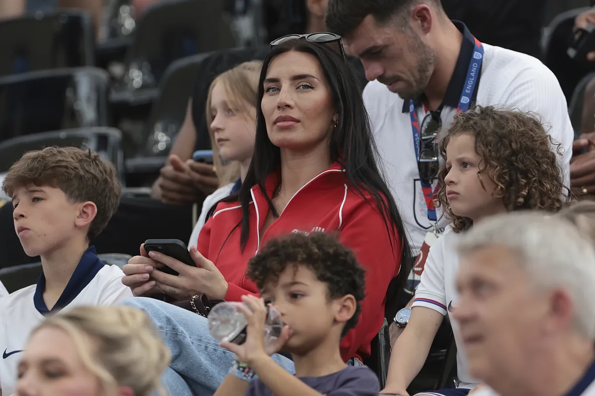 Manchester City WAG furious after her husband had two children with another woman: "I want her dead" Manchester City WAG furious after her husband had two children with another woman: "I want her dead"