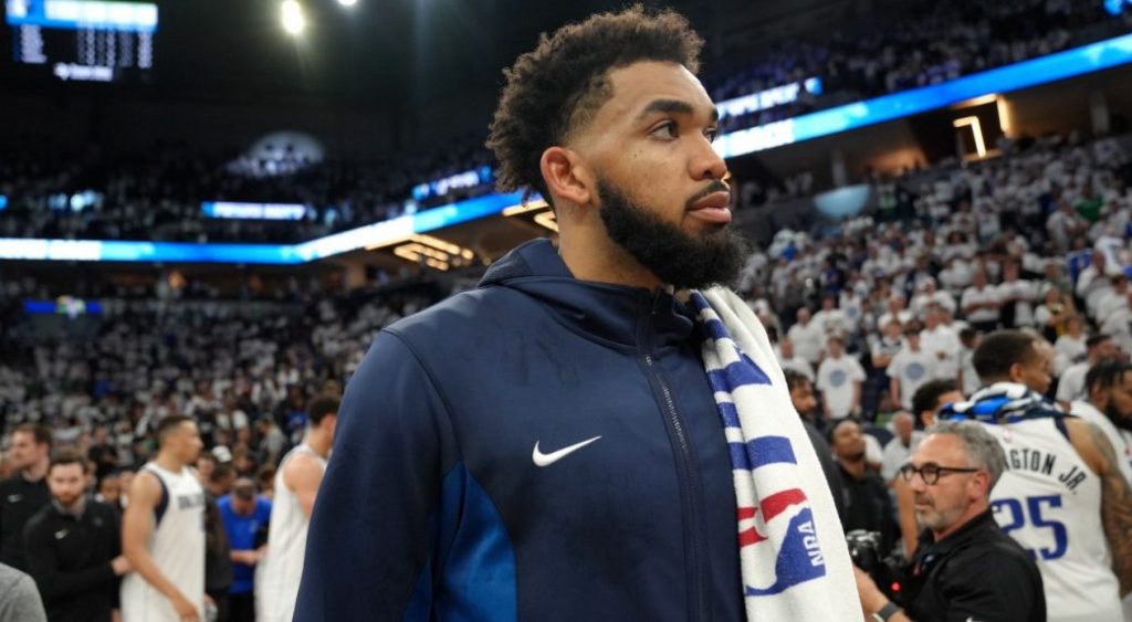 Karl-Anthony Towns scores 10 points in Knicks’ pre-season debut Karl-Anthony Towns scores 10 points in Knicks’ pre-season debut