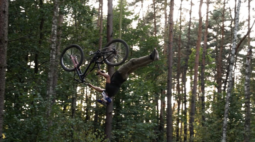 How A Professional Mountain Biker Prepares For Red Bull Rampage